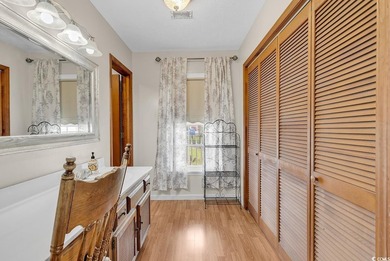 Investor Alert or Handy Homeowner Special! This spacious - photo 19