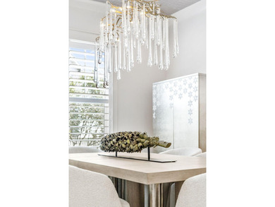Welcome to a refined retreat where timeless elegance meets - photo 28