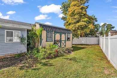 Investor Alert or Handy Homeowner Special! This spacious - photo 35