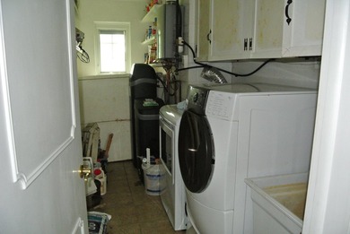 **MULTIPLE OFFERS, PLEASE SUBMIT OFFERS BY NOON, JULY 10, 2026** - photo 29