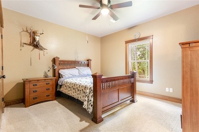 Close to Beaver Lake and Rocky Branch Marina, only 15 minutes to - photo 33