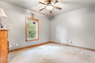 Close to Beaver Lake and Rocky Branch Marina, only 15 minutes to - photo 36
