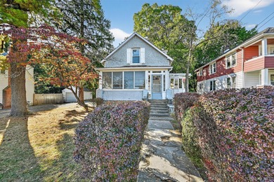 (private lake, pond, coastal) Home For Sale in Newburgh New York