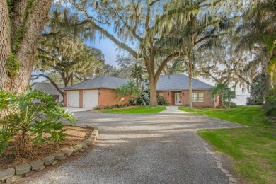 Lake George Home For Sale in Crescent City Florida