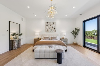 Welcome Home to 16070 Matilija Dr, a 3,050 SF Main House + 1,000 - photo 16
