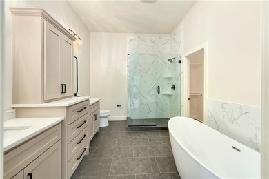 Two high-quality newly constructed 3BR2BA lake homes at Linn - photo 26