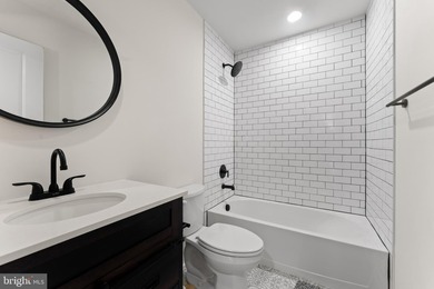 Tucked away on just under an acre of privacy, this beautifully - photo 31