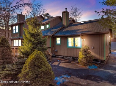 Pinetree Lake Home For Sale in Long Pond Pennsylvania