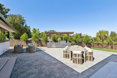 Welcome Home to 16070 Matilija Dr, a 3,050 SF Main House + 1,000 - photo 43