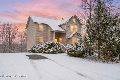 UNDER CONTRACT , NO MORE SHOWINGS. -Tucked away in the highly