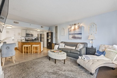 Ocean-view one-bedroom, one-and-a-half-bathroom condo with a - photo 17