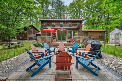 LONG POND Escape to this spacious 5BR/3BA home on a wooded 1.58 - photo 22