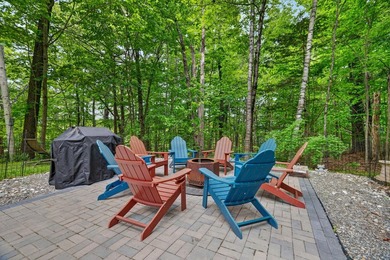 LONG POND Escape to this spacious 5BR/3BA home on a wooded 1.58 - photo 23