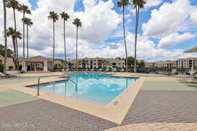 What a Belleza Beauty! This exceptional first-floor, waterfront - photo 38