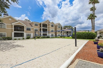 What a Belleza Beauty! This exceptional first-floor, waterfront - photo 39