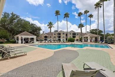 What a Belleza Beauty! This exceptional first-floor, waterfront - photo 41