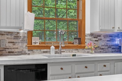 LONG POND Escape to this spacious 5BR/3BA home on a wooded 1.58 - photo 44