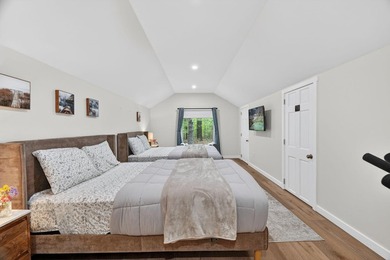 LONG POND Escape to this spacious 5BR/3BA home on a wooded 1.58 - photo 60