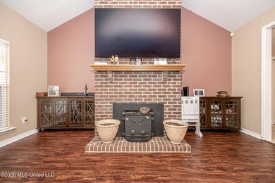 Beautiful home located in the heart of Woolmarket on a quiet Cul - photo 12