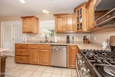 Beautiful home located in the heart of Woolmarket on a quiet Cul - photo 19