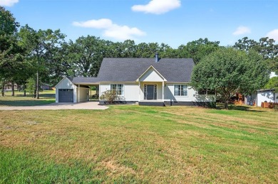 Lake Home For Sale in Lake Kiowa, Texas