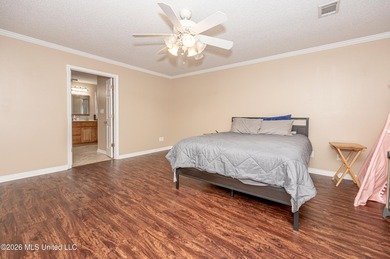 Beautiful home located in the heart of Woolmarket on a quiet Cul - photo 24
