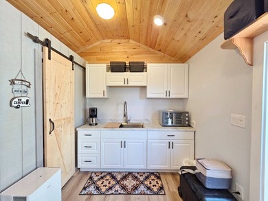 Silver Palms 5-Star RV Resort This magnificent lot is perfectly - photo 26