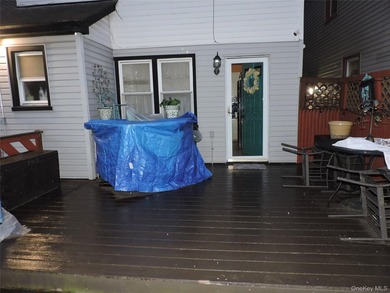 Well maintain three-bedroom house with a full finish attic as a - photo 27