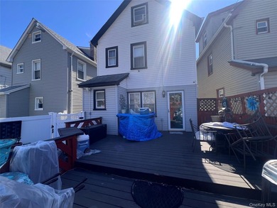 Well maintain three-bedroom house with a full finish attic as a - photo 30