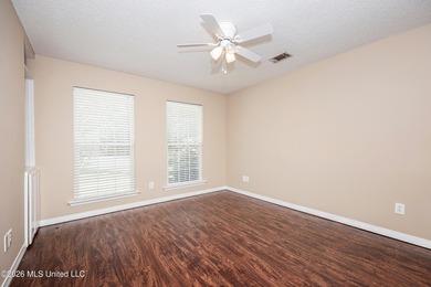 Beautiful home located in the heart of Woolmarket on a quiet Cul - photo 34