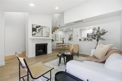 Turnkey 2-bedroom Wrigley townhome with an ATTACHED private - photo 1