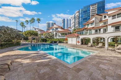 LUXURY VILLA JUST STEPS FROM THE BEACH.....This beautifully - photo 34