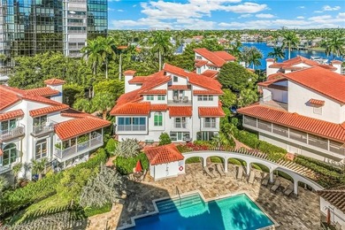 LUXURY VILLA JUST STEPS FROM THE BEACH.....This beautifully - photo 36