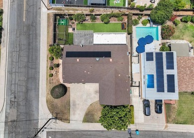 Welcome to 6304 Lake Lucerne, a beautifully maintained 4-bedroom - photo 34