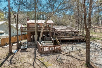 Welcome to your ideal lakefront retreat--where comfort, style - photo 41