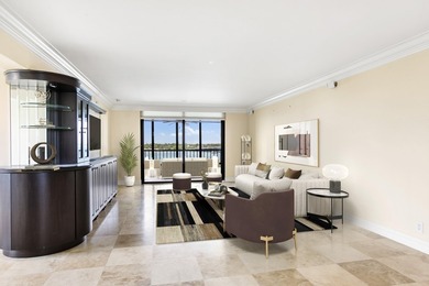 Renovated 2/2 plus den end unit condo in the highly desirable - photo 4