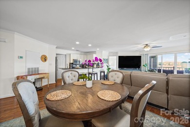 Beautiful 3 Bedroom, 2 Bath Condo at the Moorings!!! Fantastic - photo 13