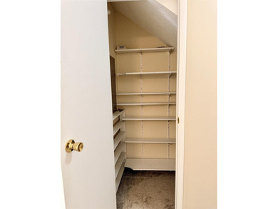 Move-in ready & a great value, this well-maintained Lakewood - photo 14