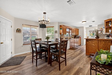 Need space for family, hobbies, toys, or a business? This one - photo 15