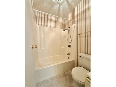 Move-in ready & a great value, this well-maintained Lakewood - photo 20
