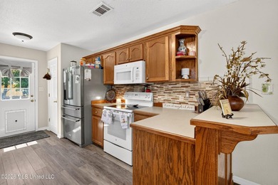 Need space for family, hobbies, toys, or a business? This one - photo 20