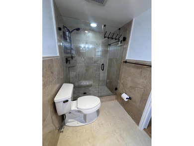 Act fast , a rare find , fully upgraded 2 Bedrooms / 2 Baths - photo 21