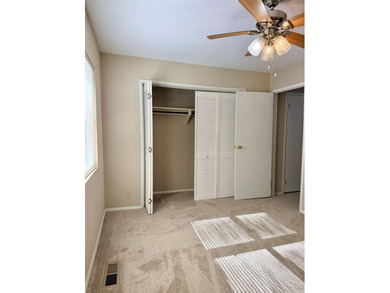 Move-in ready & a great value, this well-maintained Lakewood - photo 24