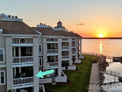 Beautiful 3 Bedroom, 2 Bath Condo at the Moorings!!! Fantastic - photo 27