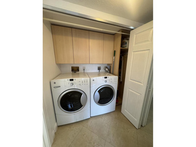 Act fast , a rare find , fully upgraded 2 Bedrooms / 2 Baths - photo 28