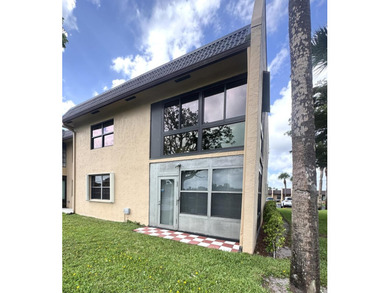 Act fast , a rare find , fully upgraded 2 Bedrooms / 2 Baths - photo 29