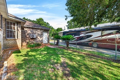 Need space for family, hobbies, toys, or a business? This one - photo 41