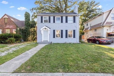 Lake Saint Clair Home For Sale in Detroit Michigan