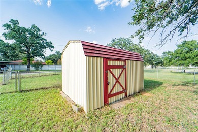 Take a look at this turn-key waterfront home on Hubbard Creek - photo 6