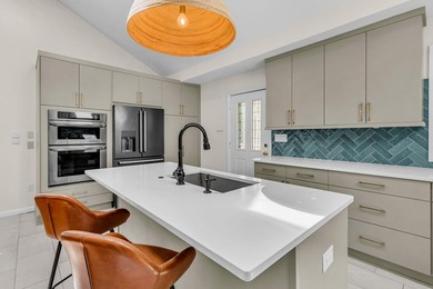 Two blocks from the heart of Park Circle, this renovated - photo 12